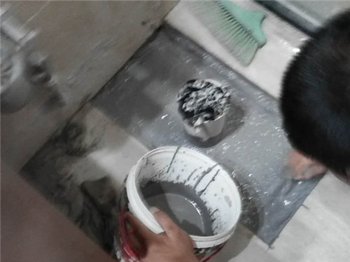 家里水管漏水怎么办？ 解决水管漏水的办法？