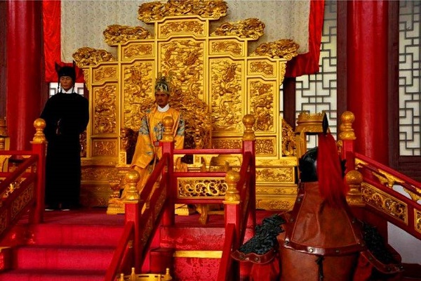 朱元璋为何将徐达灌醉后放在龙床上？背后的原因是什么？